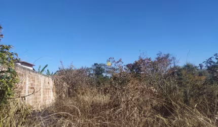 Terreno à venda em Esmeraldas-MG, Dumaville, 360m² de área!