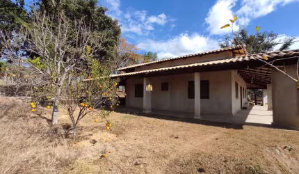 Seu Paraíso no Condomínio Marinheiros, Esmeraldas! Sítio Exclusivo de 3 Quartos e 2.000m² por R$470.000. Agende sua visita agora!