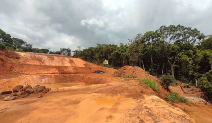 Terreno de 5.000 m² à Venda no Condomínio Turmalinas em Esmeraldas - R$300.000