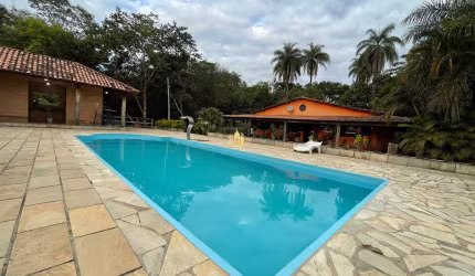 Sítio de Luxo à Venda em Esmeraldas-MG - Um Paraíso no Campo!