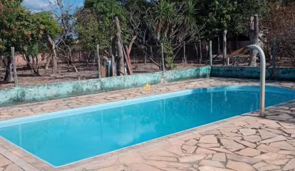 Sítio à Venda em Tropeiros, Esmeraldas - 3.000m² com Piscina e Área de Lazer