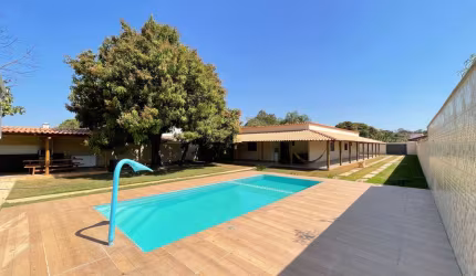 Sítio à Venda com 5 Quartos, Piscina e Área Gourmet em Esmeraldas