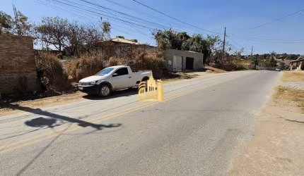Lote Comercial à Venda em Melo Viana ? 450 m² na Av. Paraguai