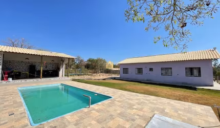 Venda de Lindo Sítio no Condomínio Paraíso das Taquaras - Esmeraldas | 1.000 m², 4 Quartos, Piscina, Área Gourmet