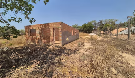 Sítio Inacabado à Venda em Campo Alegre, Esmeraldas ? 2.000 m² por R$ 250.000