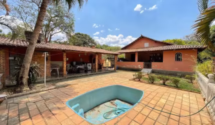 Venda de Lindo Sítio em Vale Bom Jesus, Esmeraldas - 2.900 m²