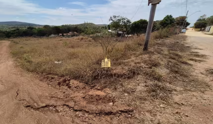 Venda de Terreno de Esquina em Fernão Dias, Esmeraldas - 2.000 m² por R$ 200.000