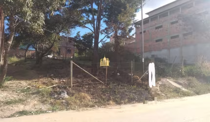 Venda de Lotes em Esmeraldas - Quintas São José, 360m², R$75.000