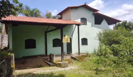 Chácara à Venda no Condomínio Turmalina, Esmeraldas ? 5.000m², Segurança 24h, 4 Quartos