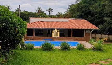 Sítio à Venda em Tropeiros, Esmeraldas ? 2.000m², Piscina, Lagoa, R$330 Mil