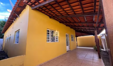 Casa para Alugar Nova Esmeraldas: 3 Quartos, Suíte, Quarto Externo e 3 Vagas!