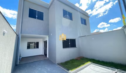 Casa à Venda Guarujá Mansões, Betim: 3 Quartos, Suíte, 107m² e Habite-se!
