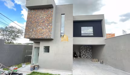 Casa à Venda Guarujá Mansões, Betim: 3 Quartos, Suíte com Closet, Área Gourmet e Habite-se!