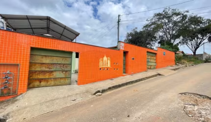 Casa com 2 Quartos e Garagem à Venda no Vale das Acácias - Ribeirão das Neves - R$150.000