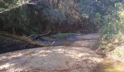 Fazenda 49 hectares há em Itatiaiuçu com casa sede 3 qts.