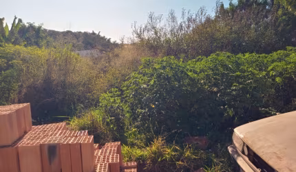 Lote em São Joaquim de Bicas 300m², localizado no Bairro Planalto.