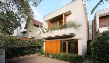Casa c/ 3 quartos, 1 suíte e 2 vagas, 278m², à venda no bairro Jardim Paulistano, por 6.500.000,00