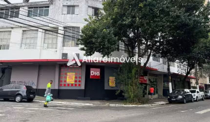 Galpão c/ 12 vagas, 1.050m², para aluguel no bairro Parque da Mooca, por 35.000,00