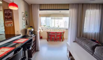 Apartamento c/ 2 quartos, 2 suítes e 2 vagas, 90m², à venda no Condomínio Ed. Figueira, no bairro Vila Firmiano Pinto, por 970.000,00