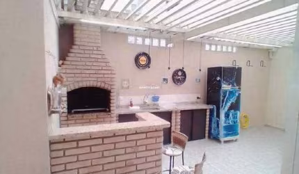 Casa c/ 4 quartos, 2 suítes e 4 vagas, 192m², à venda, no bairro Ipiranga, por 1.500.000,00