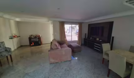 Casa em Condomínio Fechado c/ 4 quartos, 2 suítes e 8 vagas, 325m², à venda no , no bairro Vila Bertioga, por 2.100.000,00