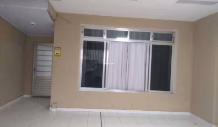 Casa c/ 3 quartos, 1 suíte e 3 vagas, 150m², à venda no bairro Vila Ema, por 657.200,00