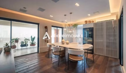 Apartamento c/ 4 quartos, 4 suítes e 4 vagas, 224m², à venda no Condomínio Vila Ouro Verde, no bairro Parque da Mooca, por 3.600.000,00