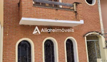 Casa c/ 3 quartos, 3 suítes e 4 vagas, 180m², à venda no bairro Parque São Lucas, por 850.000,00