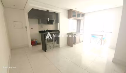 Apartamento c/ 2 quartos, 1 suíte e 2 vagas, 60m², à venda no Condomínio Villagio Felicita, no bairro Vila Bertioga, por 550.000,00