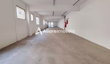 Prédio c/ 2.513m², para aluguel no bairro Centro, por 30.000,00