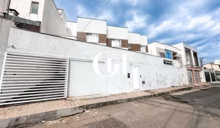 Casa Perfeita no Bairro Aeroporto: Planejada, Aconchegante e Cheia de Estilo!
