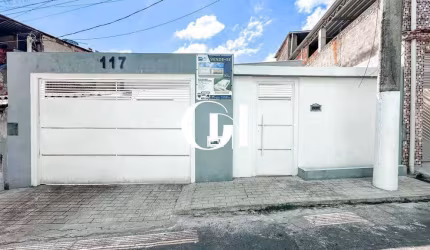 Oportunidade Imperdível! Casa Reformada com excelente Acabamento e Pronta para Morar!