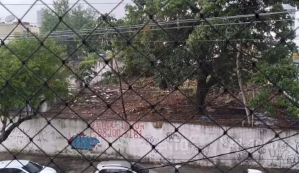 VENDO TERRENO NO BAIRRO DA TORRE