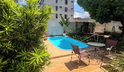Casa no Jardim Oceania (Bessa)