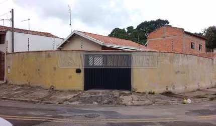 Casa em Bairros em Votorantim