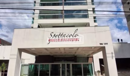 Apartamento com 1 Quarto, 2 vagas e planejados - Parque Campolim