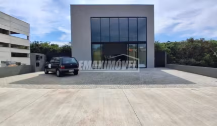 Galpão com 394 m² no Alphaville Nova Esplanda em Votorantim/SP