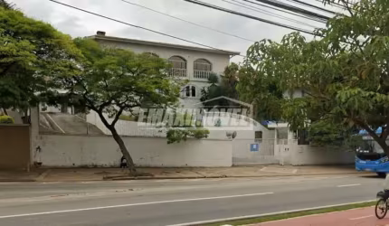 Comercial Prédios em bairros em Sorocaba