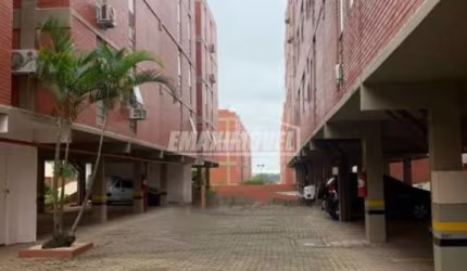 Vende-se ou Aluga-se Apartamento 2 Quartos - Ótima Localização!