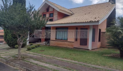 Casa com 4 Quartos sendo 2 suítes e 1 com hidromassagem - Alto da Boa Vista
