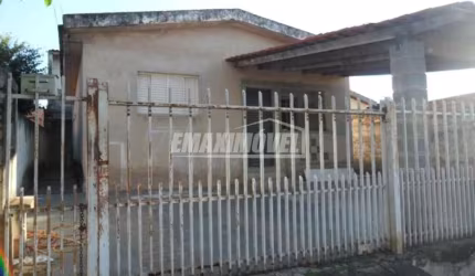 Casa em Bairros em Salto de Pirapora