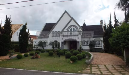 Casa com 5 Quartos, Hidro e Área gourmet com piscina - Cond. Lago Azul