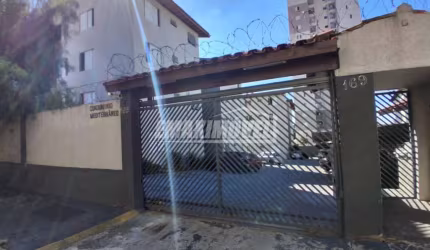 Apartamento com 2 Quartos para locação - Jd. Guadalajara