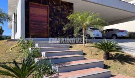 Casa Alto Padrão com 4 Suítes e Área Gourmet Completa - Village Saint Charbel