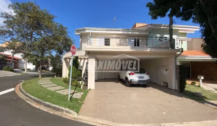 Casa com 3 Quartos sendo 1 suíte, 4 vagas e piscina - Av. São Paulo