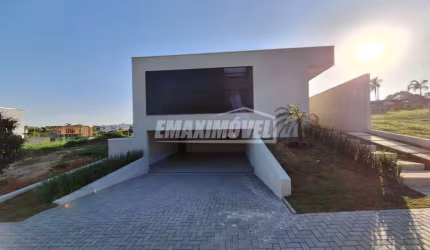 Casa com 3 suítes, 2 Vagas e Piscina - Alphaville Itu