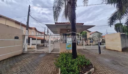 Casa com 2 Quartos para Locação - Próxima à Av. Ipanema