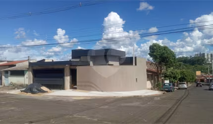 Casa com 2 quartos à venda em Parque Viaduto - SP
