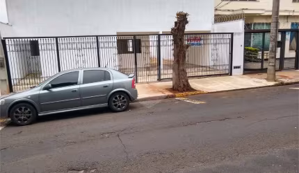 Casa com 3 quartos à venda em Centro - SP