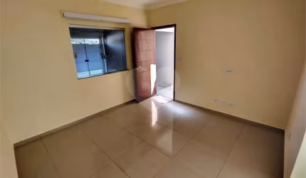 Casa com 3 quartos à venda em Jardim Ouro Verde - SP